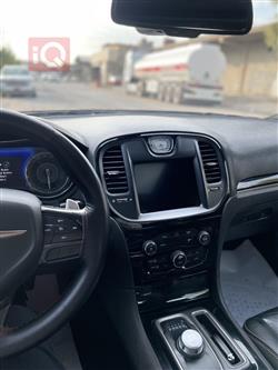 کرایسلەر 300
